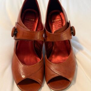 Bronx Red Brown Leather Heels with Button/buckle